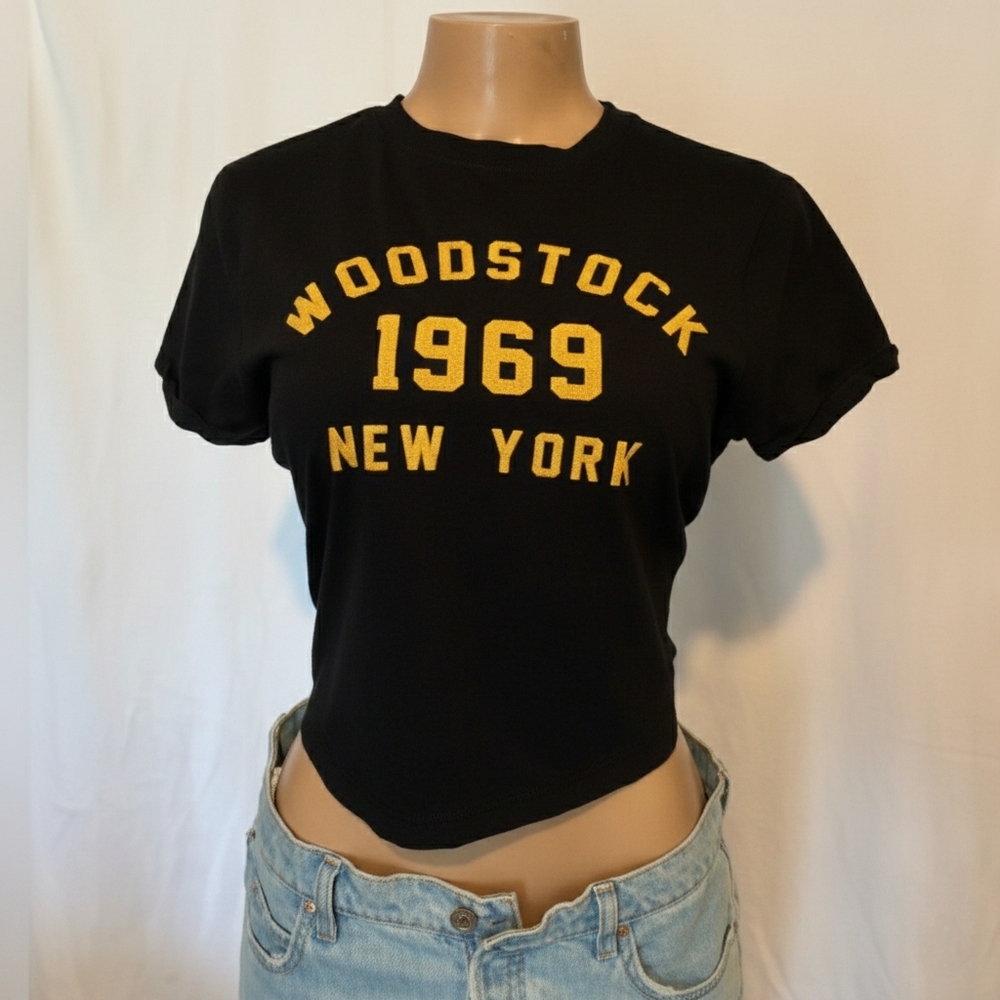 one love clothing - woodstock, new york 1969 black crop top